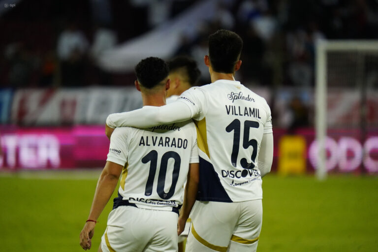 “Me costó haber salido de LDU, pero intento aportar soluciones cuando el equipo más necesita de mi calidad”