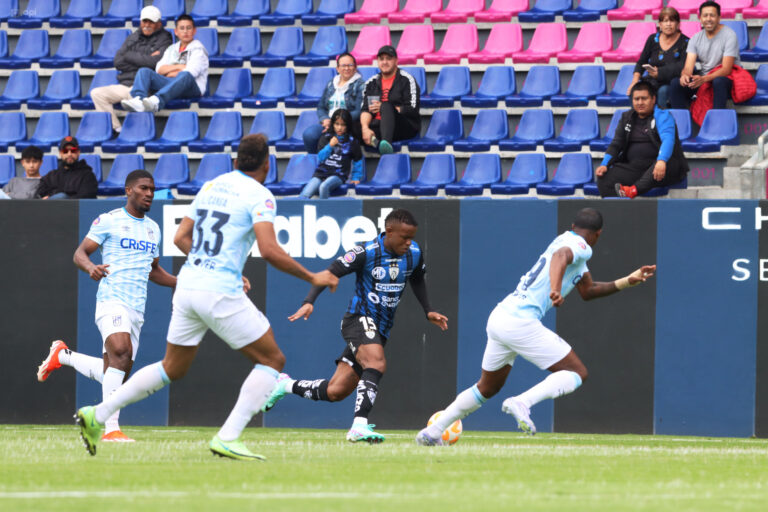 (VIDEO) SOBRE EL FINAL: U. Católica rescató el empate ante IDV en Chillo Jijón