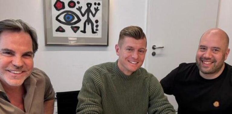 Kroos se pasa al mundo de la representación de jugadores