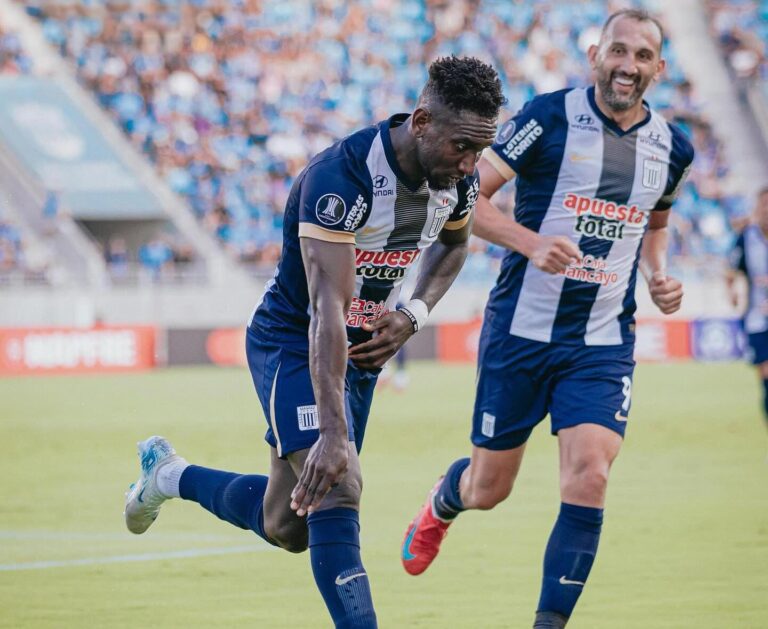 (VIDEO) SUEÑAN CON LA FASE DE GRUPOS: Alianza Lima ganó a Deportes Iquique con GOLAZO de Castillo