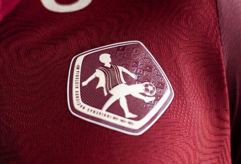 (FOTOS) La nueva camiseta ESPECIAL de Mushuc Runa para la Sudamericana