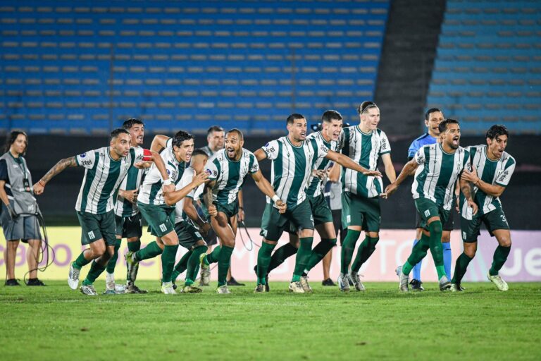 (VIDEO) Racing de Montevideo sacó en penales su clasificación en la Copa Sudamericana