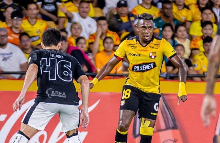 (VIDEO) Bryan Carabalí reveló el pedido de Segundo Castillo ante Corinthians
