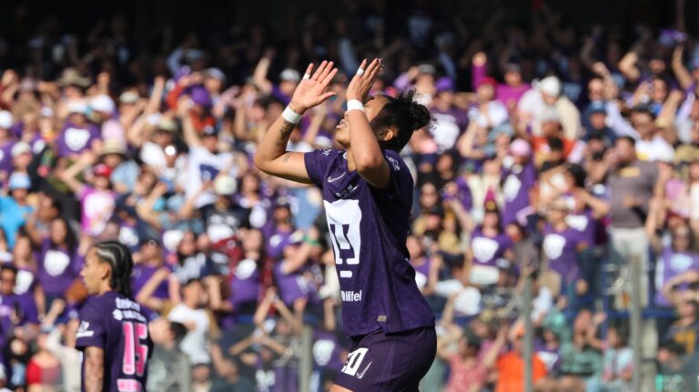 (VIDEO) ¡GOLEADORA! Doblete de Nayeli Bolaños en la goleada de Pumas a Mazatlán