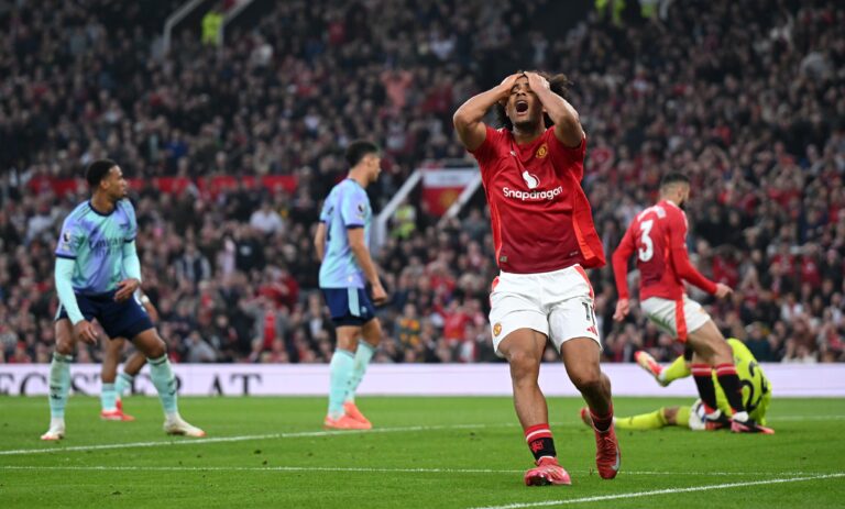 (VIDEO) ¡Celebra Liverpool! Manchester United y Arsenal igualan 1-1 por la Premier League