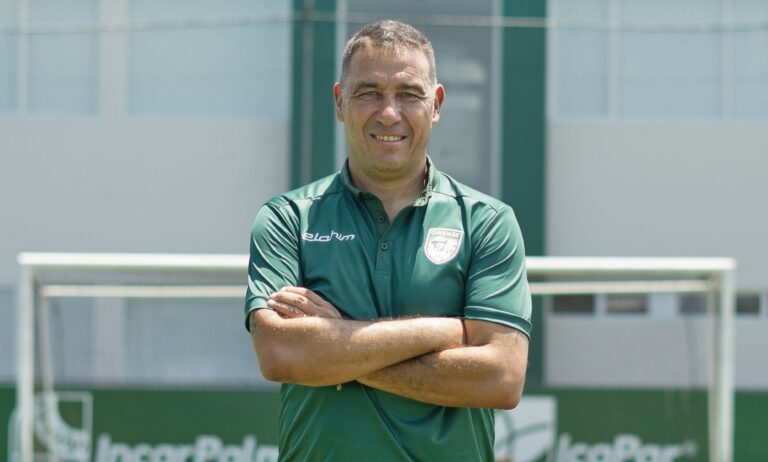 OFICIAL: Raúl Antuña es el nuevo DT de Orense