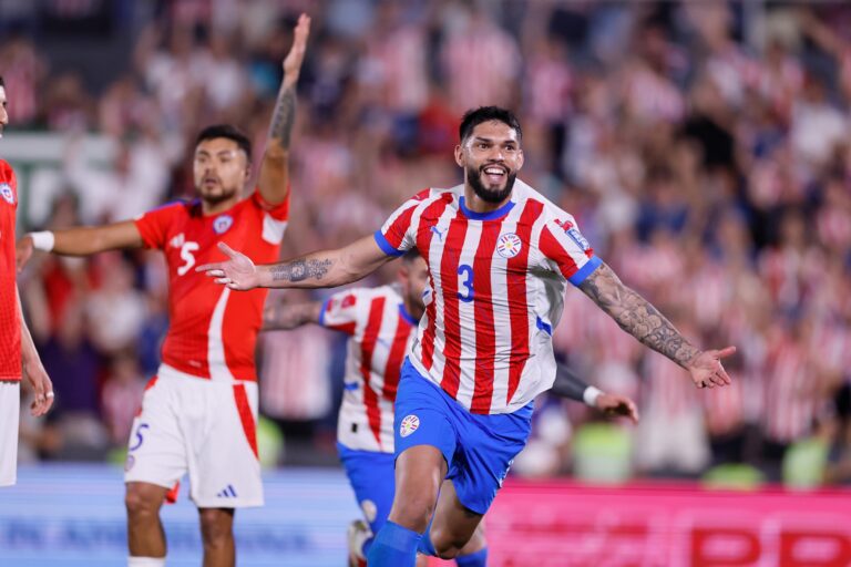 (VIDEO) A UN PASO DEL MUNDIAL: Paraguay derrotó a Chile en Asunción