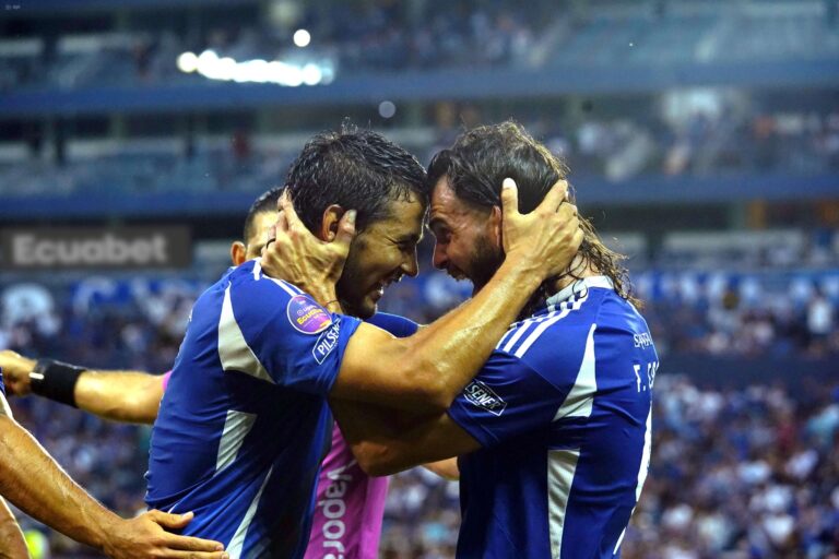 Revelan la cifra del premio económico que recibió la plantilla de Emelec tras vencer a LDU