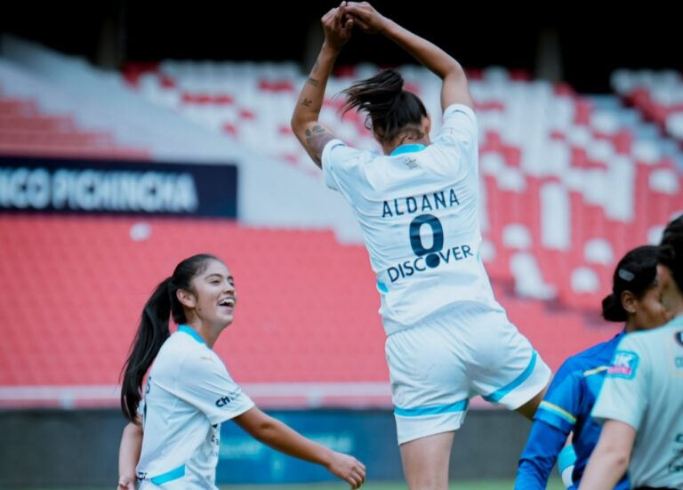 (VIDEO) ¡LLUVIA DE GOLES! Guerreras Albas de LDU goleó 7-0 en la primera fecha de la Superliga