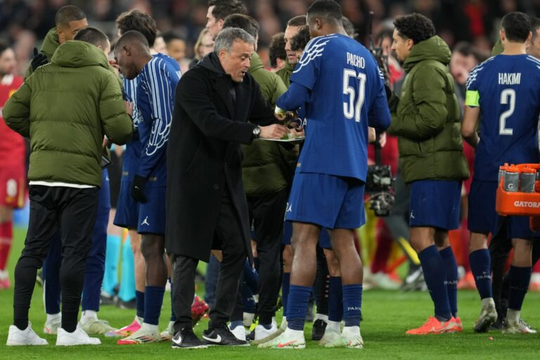 (VIDEO) ¡EL PSG DE PACHO ELIMINÓ AL LIVERPOOL EN UCL!