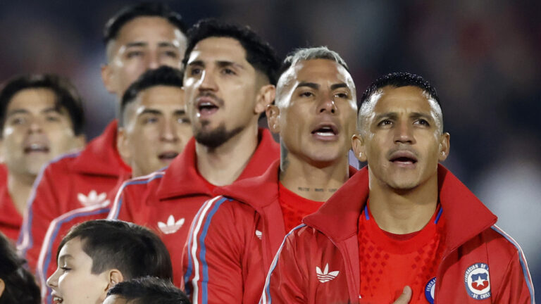CON SÁNCHEZ Y VIDAL EN LA NÓMINA: Convocados de Chile para enfrentar a Ecuador