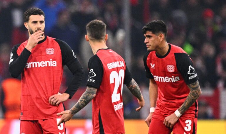 (VIDEO) ¿LLAVE SENTENCIADA? El Leverkusen de Hincapié fue goleado por el Bayern en Champions
