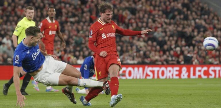 El Everton denuncia amenazas de muerte a Tarkowski a raíz de la durísima falta sobre Mac Allister