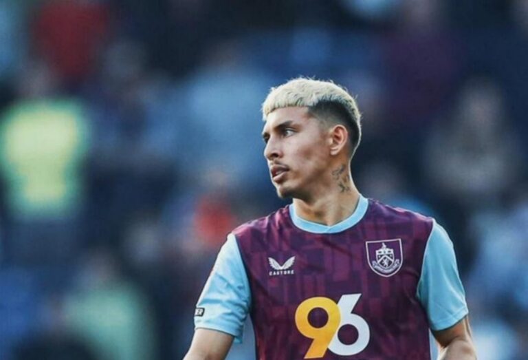 Noticia Banco Guayaquil: El Burnley de Jeremy Sarmiento ascendió a la Premier League 2025/26