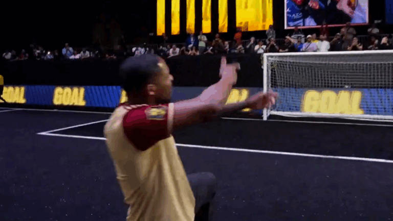 (VIDEO) Maignan brilla en la Kings League France y se postula como nuevo lanzador de penales