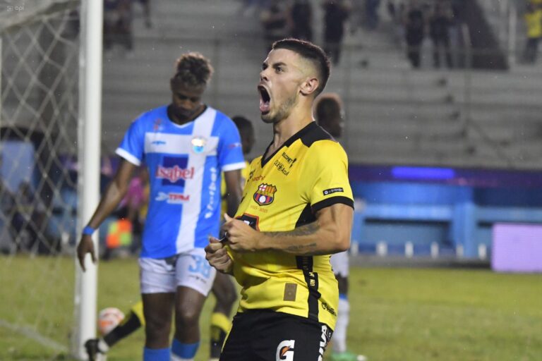 Joaquín Valiente NO está descartado para el duelo ante Universitario