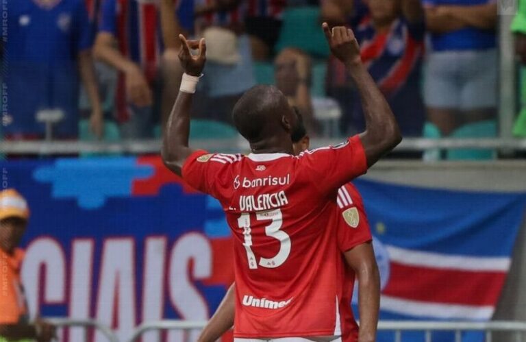 (VIDEO) Enner Valencia rescata un empate para Internacional en la Libertadores