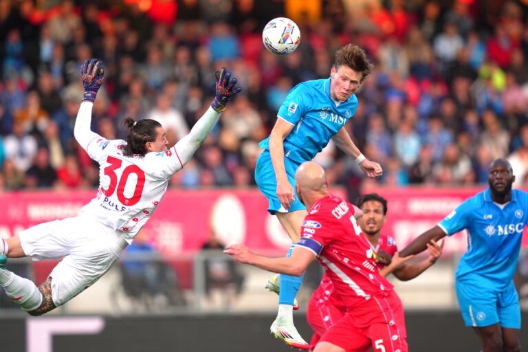 (VIDEO) Nápoli alcanzó la cima de la Serie A junto al Inter