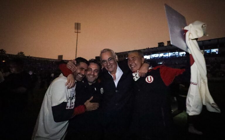 Previo al partido ante BSC por Libertadores: Universitario anunció a su nuevo DT