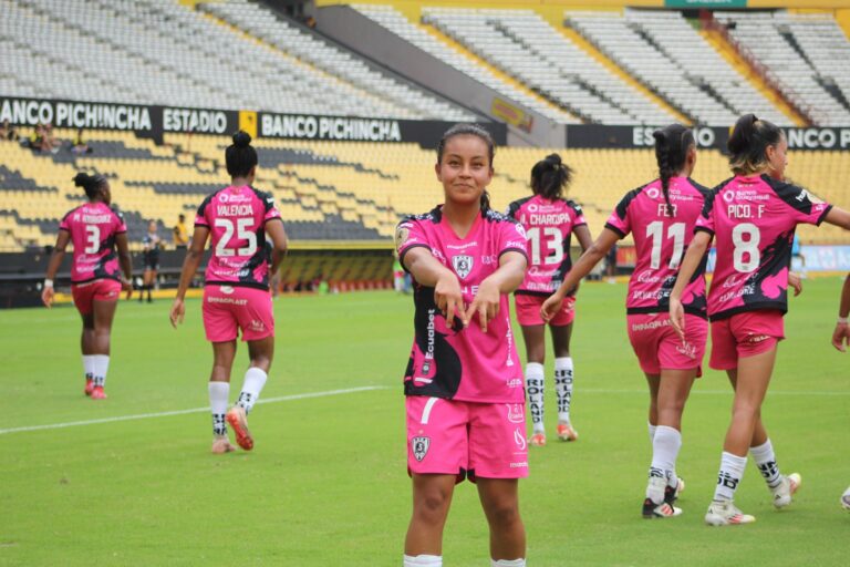 Dragonas IDV derrotó a BSC en el Monumental por la Superliga Femenina