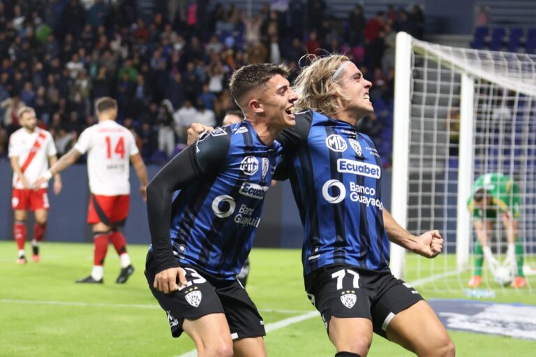 Claudio Spinelli, en el once ideal de la fecha 3 de la Conmebol Libertadores