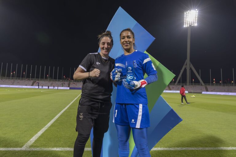 Ecuatoriana Irene Tobar, elegida mejor arquera en Arabia Saudita