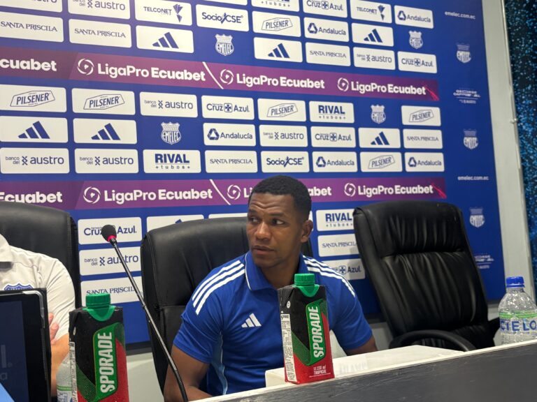 Romario Caicedo: “Esto es Emelec, debemos estar entre los mejores seis”