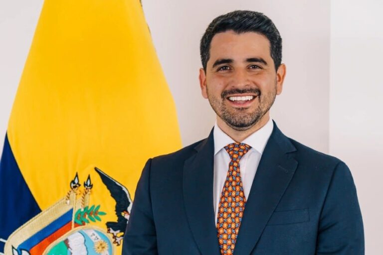 Ministro del Deporte y el tema Emelec: “No es de querer o no querer, es que se cumpla el reglamento”