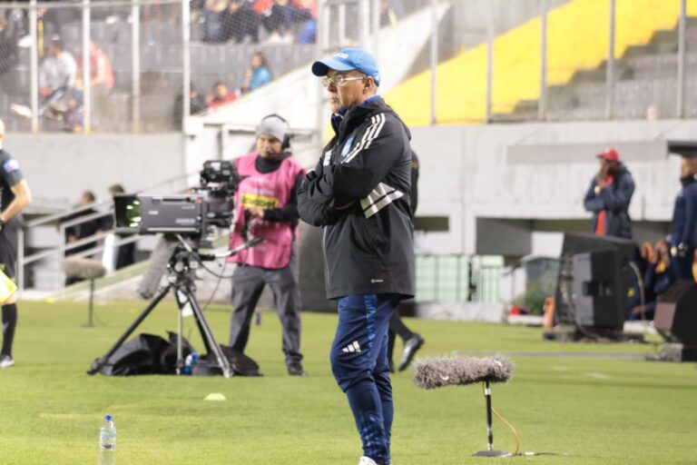 ¿Célico seguirá en Emelec? “Tengo fuerza, ojalá lo pueda concretar hasta fin de año”