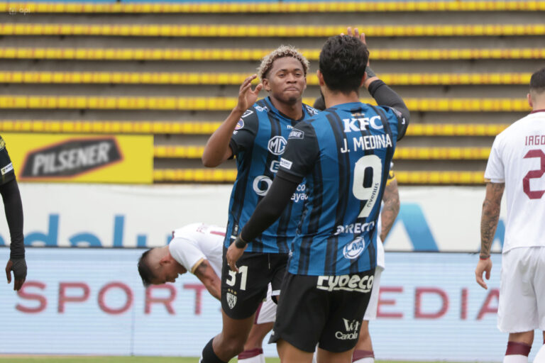 (VIDEO) IDV se tomó el Atahualpa y derrotó a Vinotinto