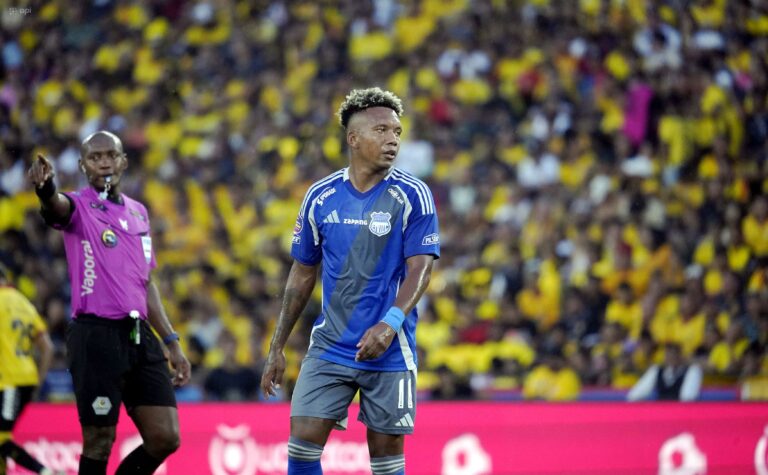 (COMUNICADO) Emelec solicitó los audios y videos del partido ante BSC