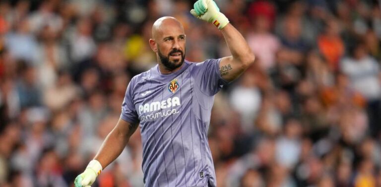 Pepe Reina anuncia su retiro del fútbol profesional