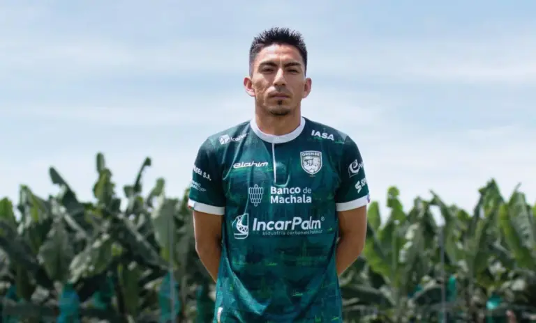 (VIDEO) “Del tema de Emelec no hablo, porque mantengo respeto a la institución a la cual pertenezco”