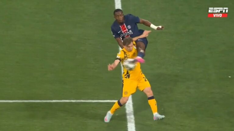 (VIDEO) ¡Pacho no la dio por perdida! Su esfuerzo clave en el 2-0 del PSG