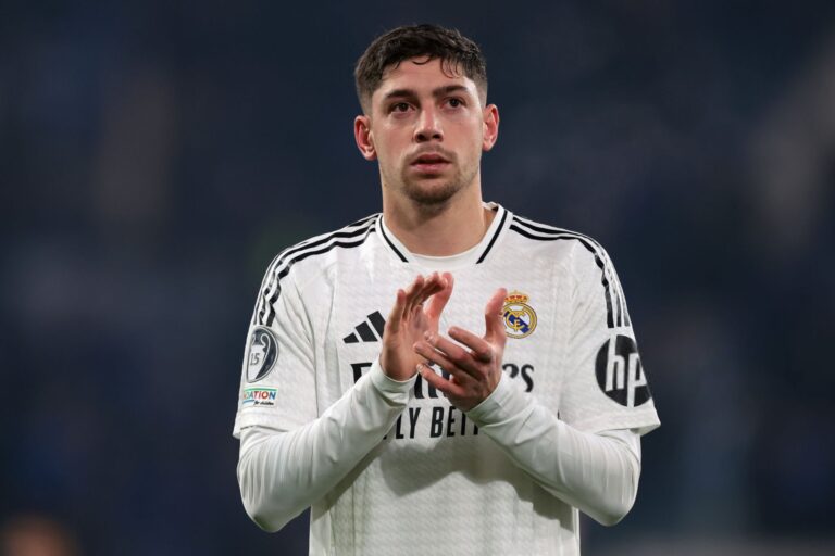 Federico Valverde sufrió lesión y es duda en Uruguay