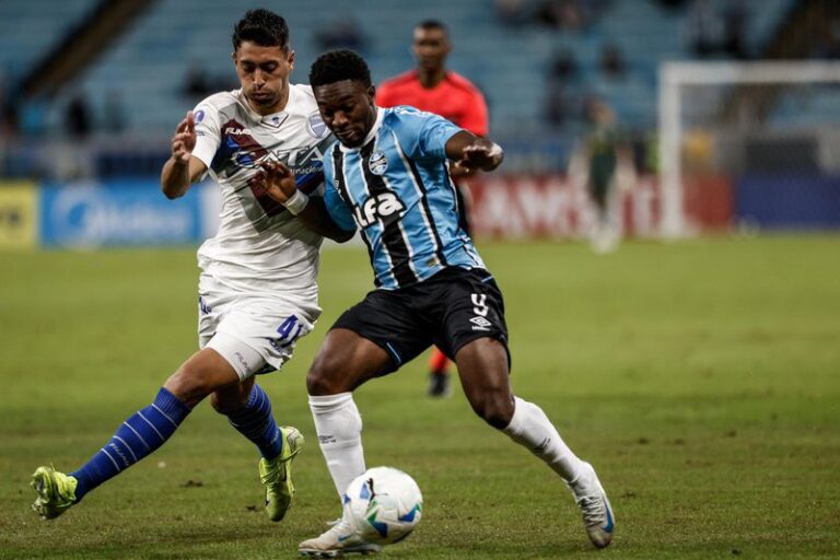 (VIDEO) Godoy Cruz sacó empate en su visita a Gremio