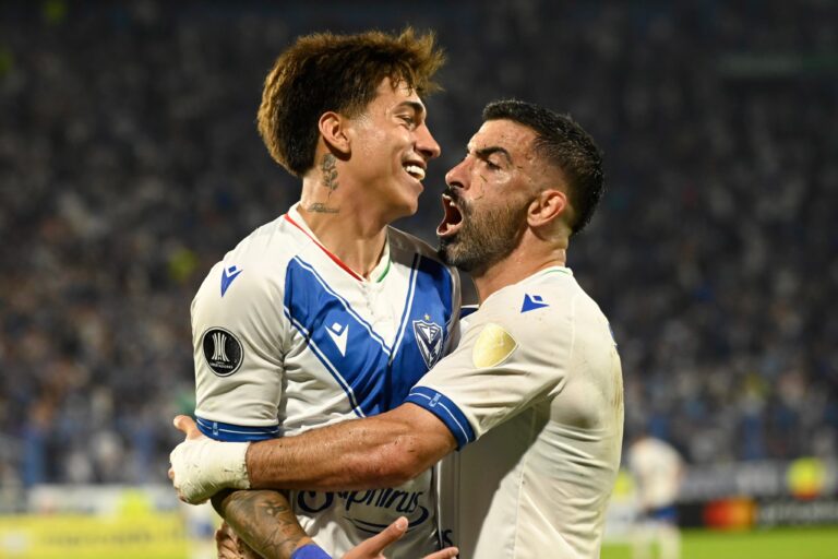 (VIDEO) Vélez goleó a San Antonio Bulo Bulo y jugará octavos de la Libertadores