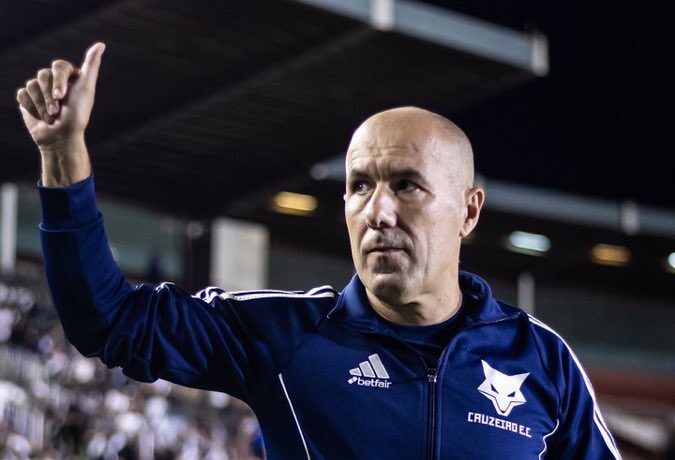 Tras empatar en Riobamba, DT de Cruzeiro menospreció la Sudamericana