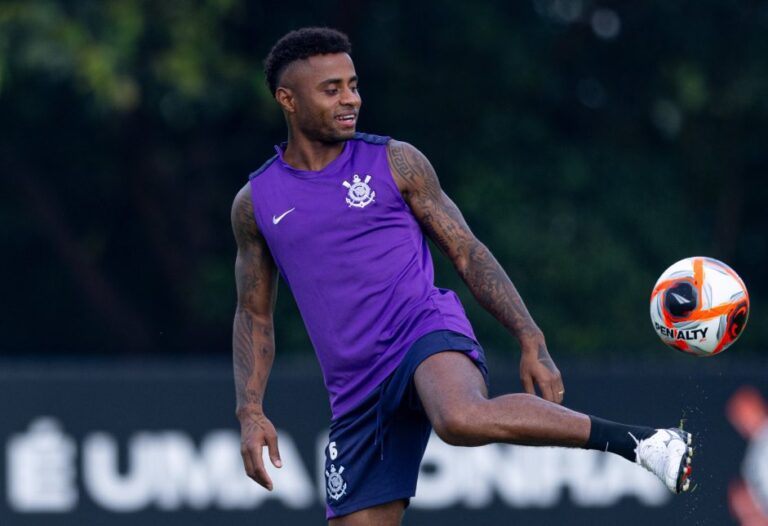 Diego Palacios volvió a ser convocado: No jugó, pero ya está en los planes de Corinthians