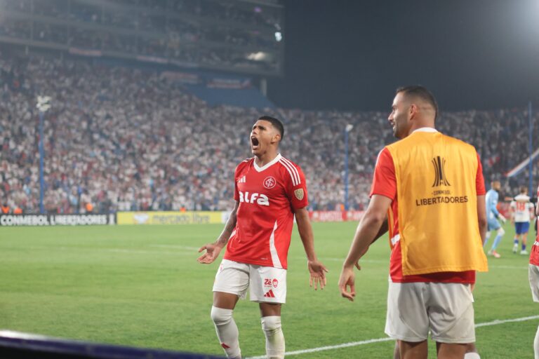 (VIDEO) Internacional aseguró Copa Sudamericana tras vencer a Nacional