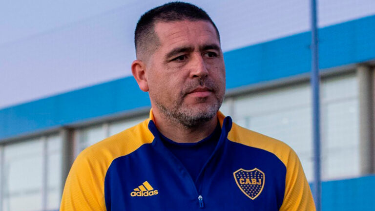 Riquelme ya tiene al próximo DT de Boca: ¿Cuándo lo presentaría?