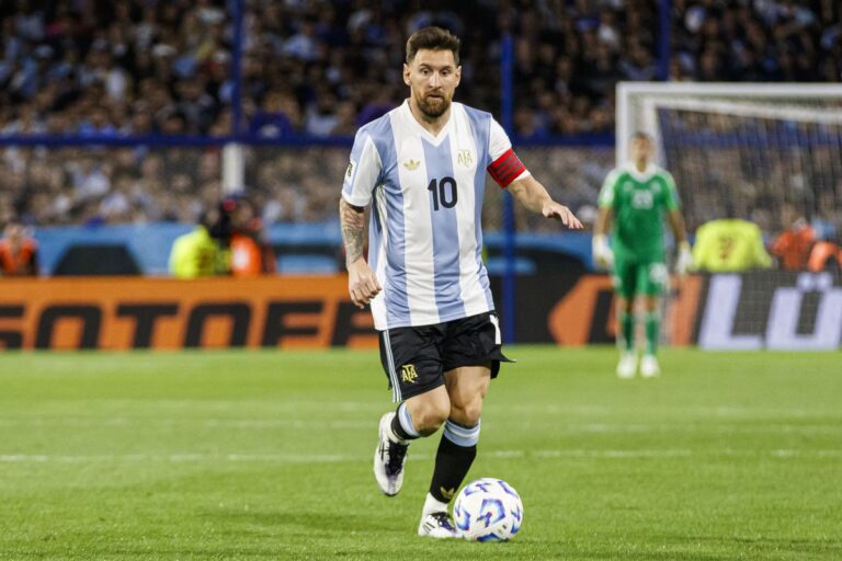 VUELVE MESSI: Los convocados de Argentina para enfrentar a Chile y Colombia