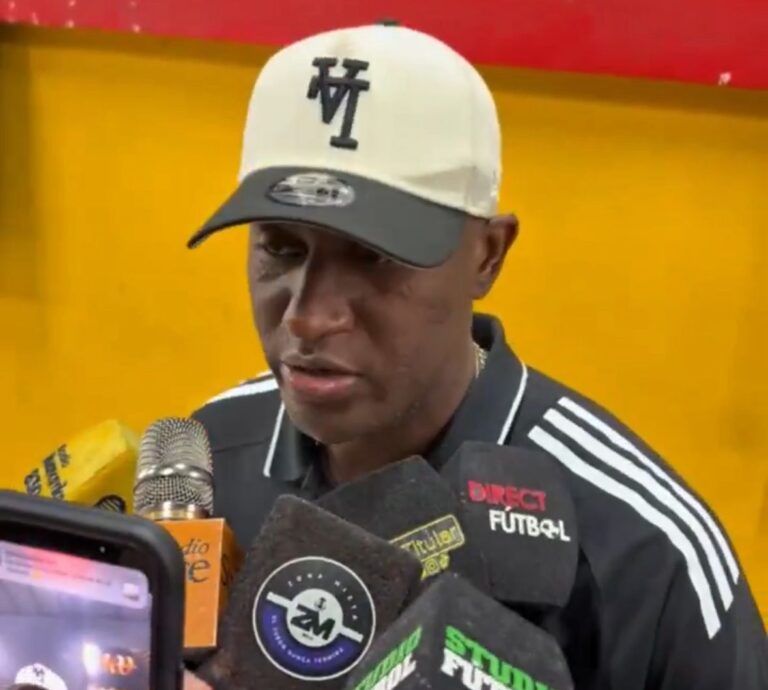 (VIDEO) Jaime Ayoví, furioso tras el Clásico: “De terror, no nos pueden perjudicar de esa manera”