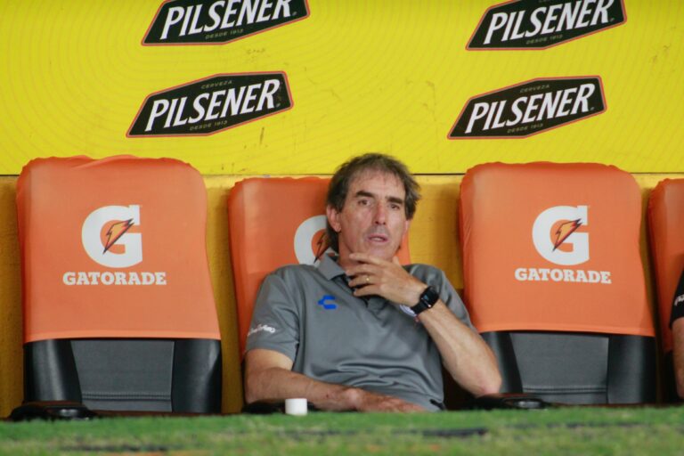 En Argentina reportan que Boca iría por Guillermo Almada