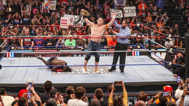 Cody Rhodes regresa por John Cena