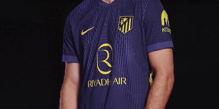 El Atletico Madrid presentó su nueva camiseta alterna para la temporada 2025/26