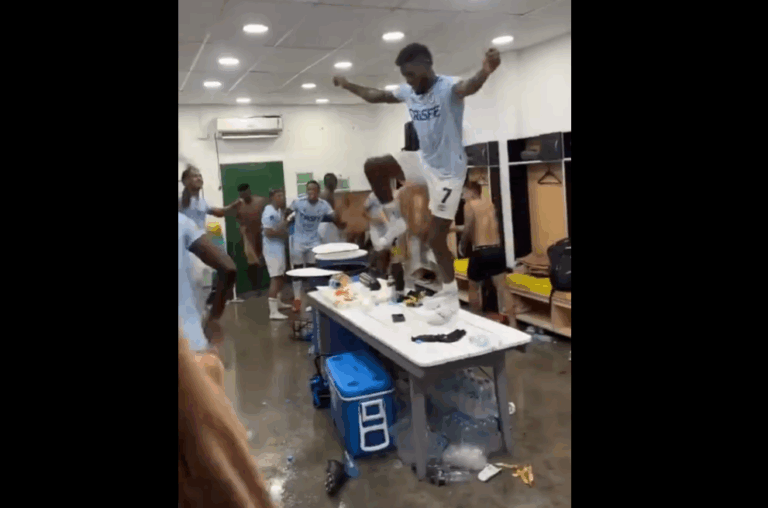 (VIDEO) FIESTA TOTAL: Universidad Católica celebró su clasificación a octavos