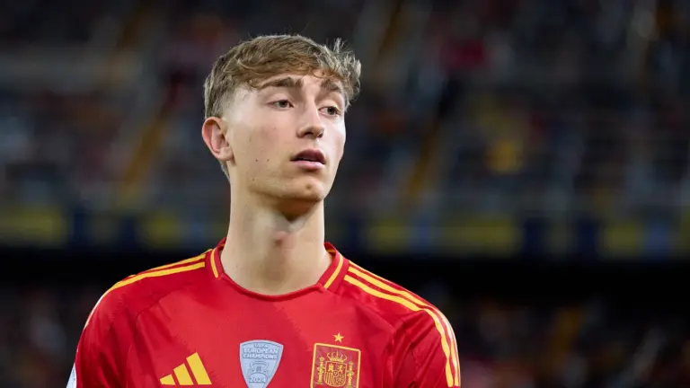 OFICIAL: Real Madrid anuncia el fichaje de Dean Huijsen