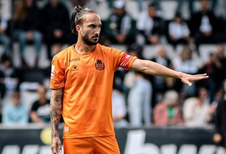 Sebastián Pérez se despide del fútbol de Portugal y volvería a Sudamérica