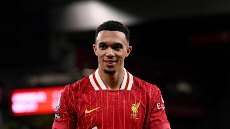 SU FUTURO APUNTA A MADRID: Alexander-Arnold anuncia oficialmente que deja el Liverpool